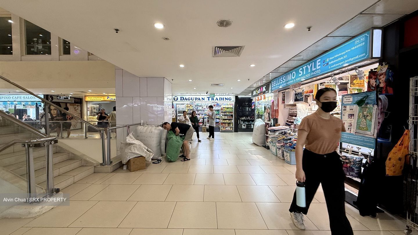 Lucky Plaza (D9), Retail #507401651